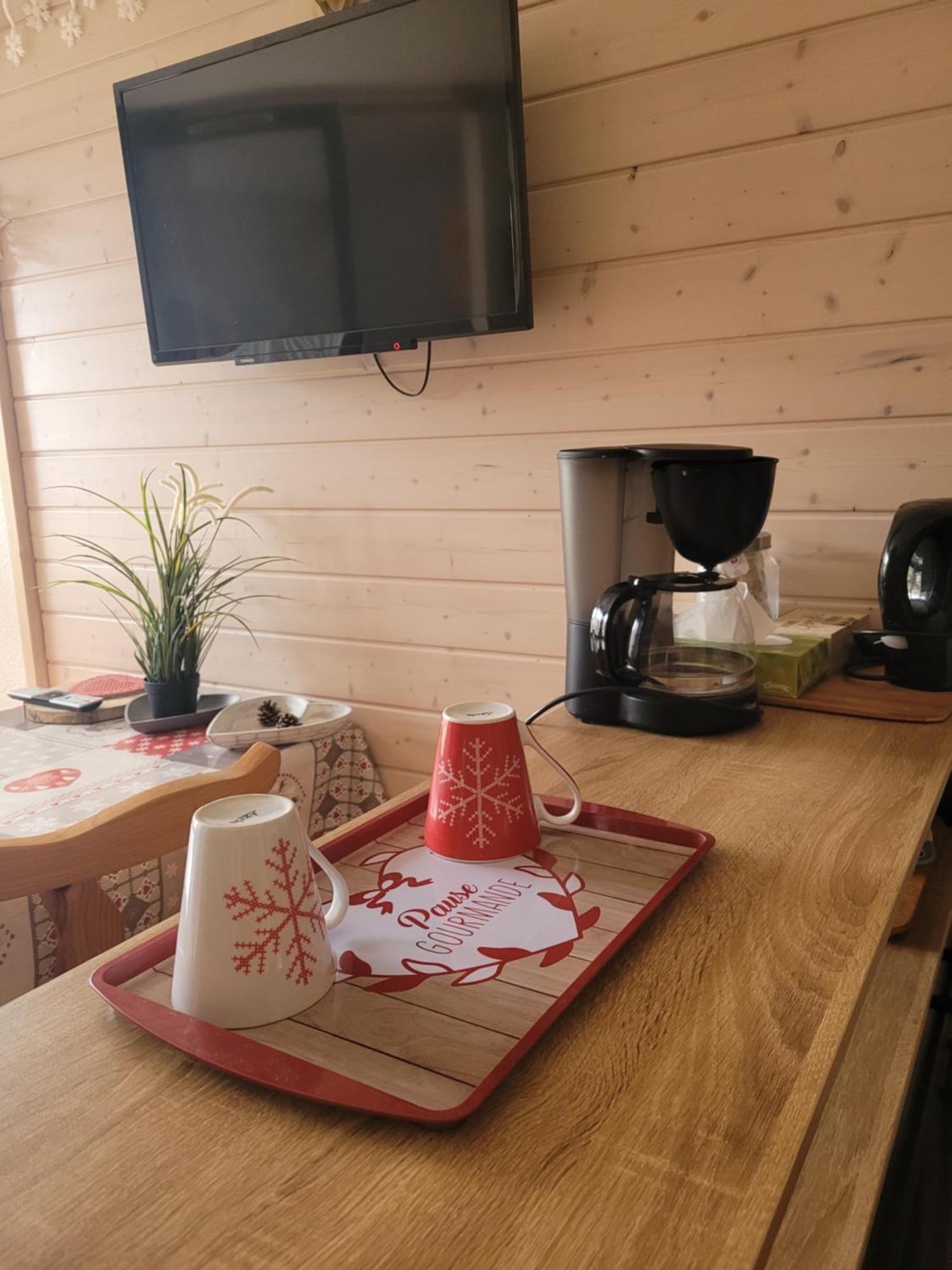 Appartement Le Flocon, Joli Petit Cocon 4 Pers En Rez De Jardin Draps Inclus Les Rousses Buitenkant foto
