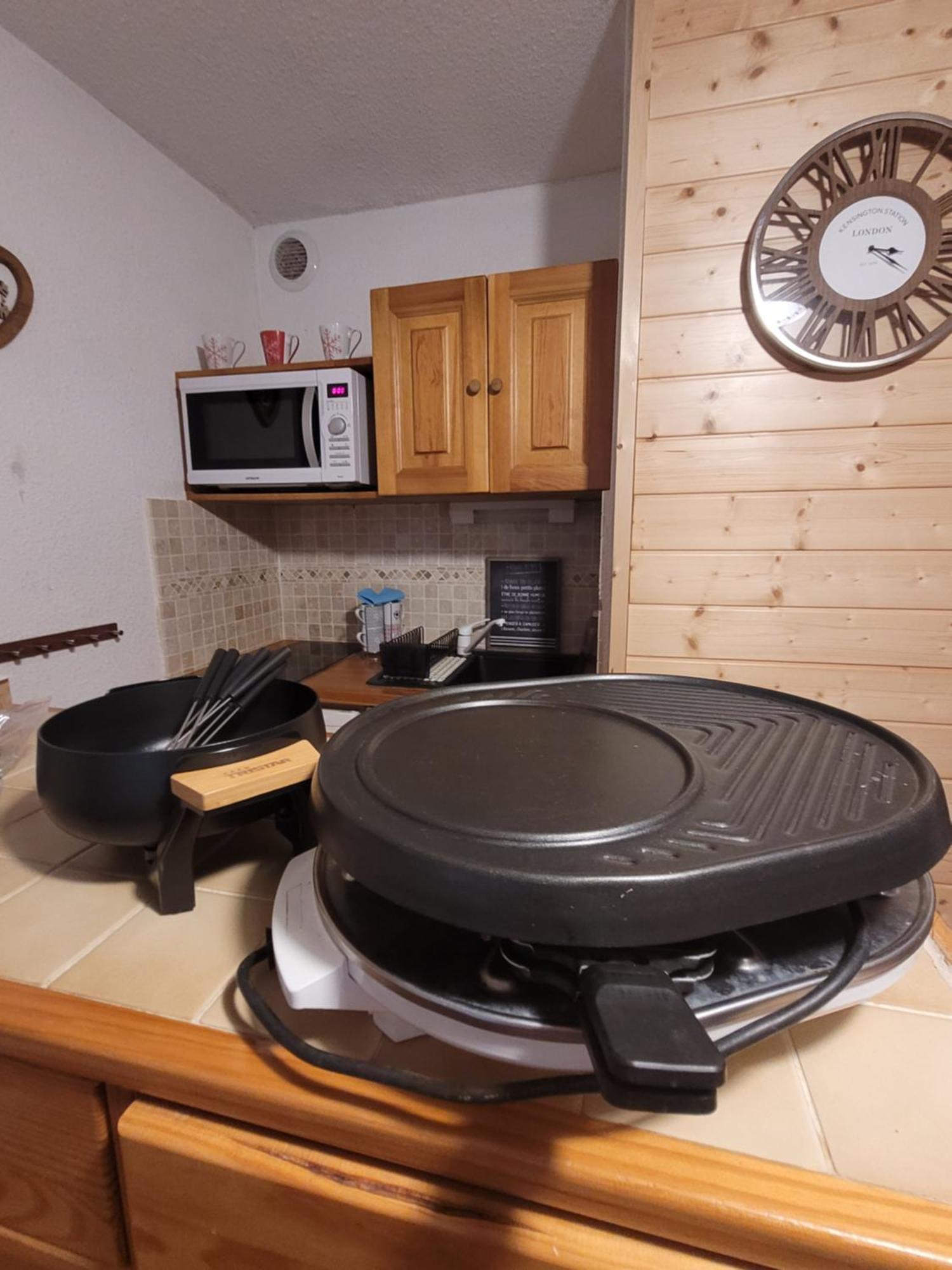 Appartement Le Flocon, Joli Petit Cocon 4 Pers En Rez De Jardin Draps Inclus Les Rousses Buitenkant foto